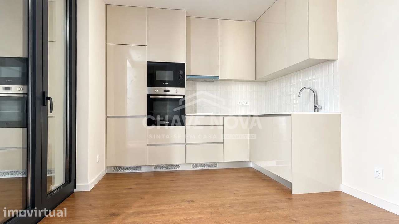 Apartamento T0 Novo c/ Terraço e Jardim em Matosinhos - Grande imagem: 2/16