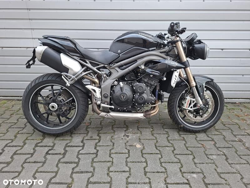 Triumph Speed Triple - 1