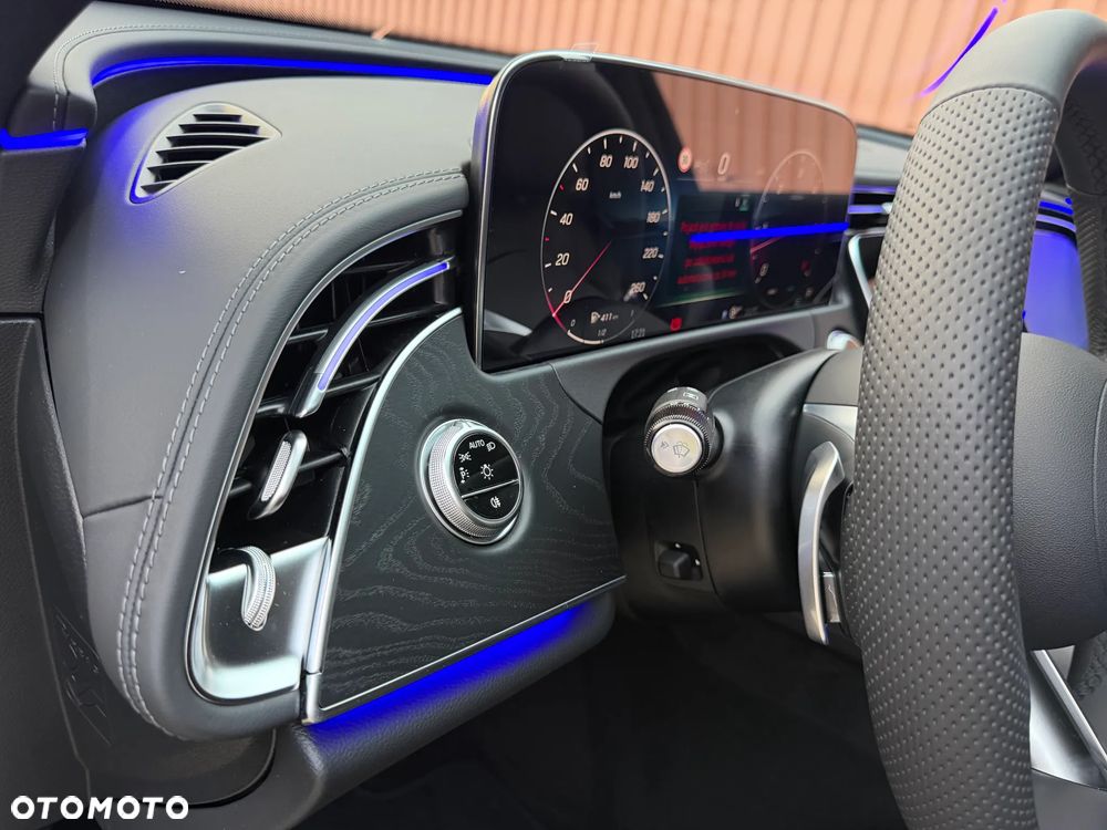 Mercedes-Benz Klasa E 220 d mHEV 4-Matic AMG 9G-Tronic - 16