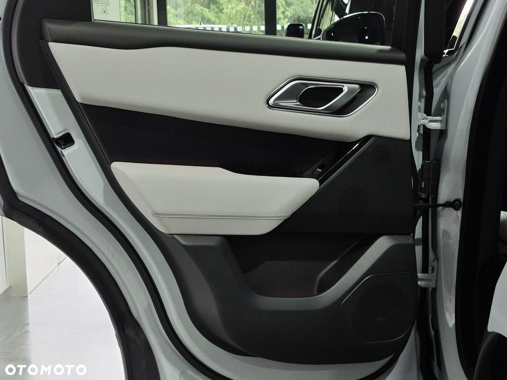 Land Rover Range Rover Velar P400 Belgravia Edition - 24