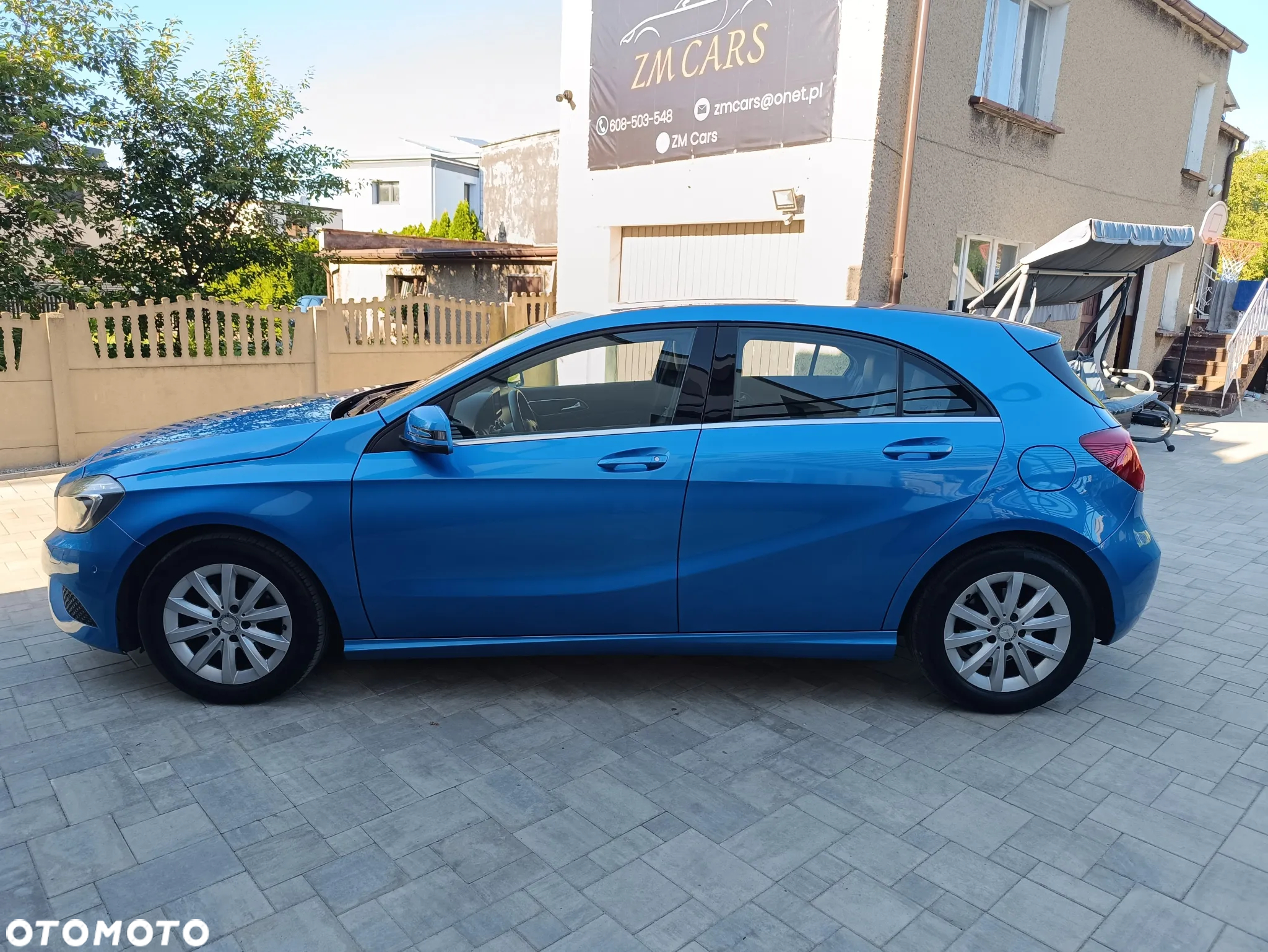 Mercedes-Benz Klasa A 180 (BlueEFFICIENCY) Style - 2