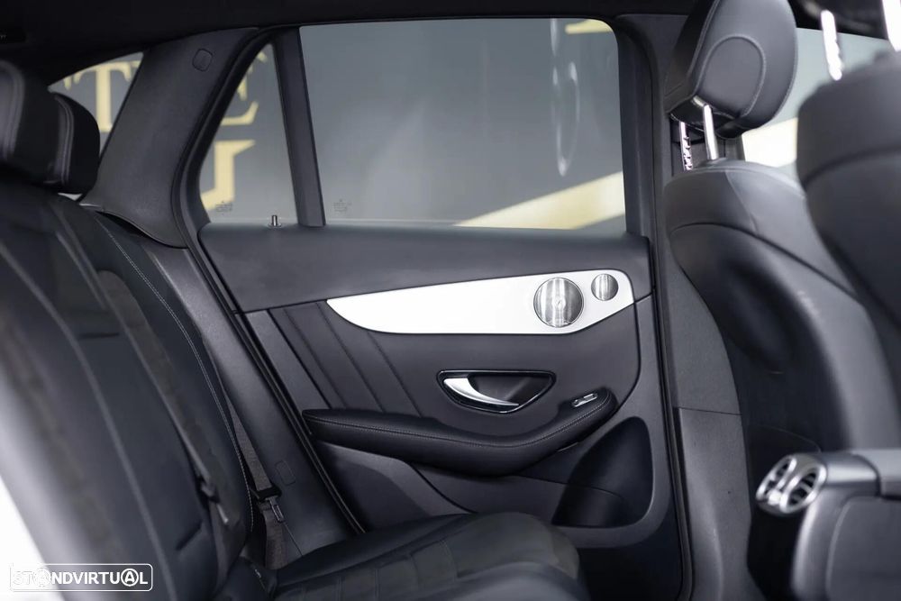 Mercedes-Benz GLC 300 e 4Matic - 16