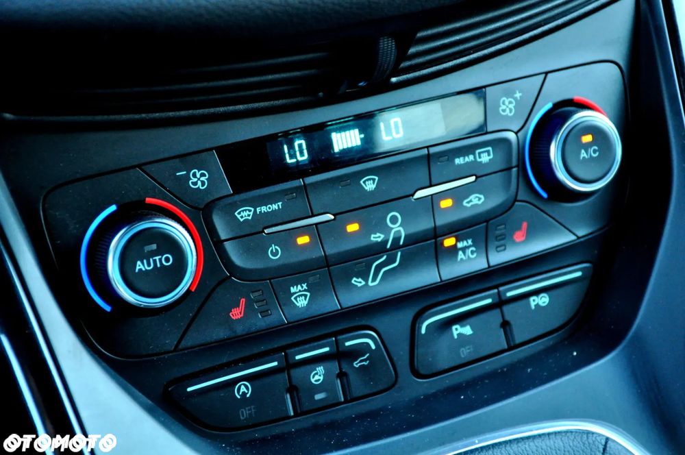 Ford Kuga 1.5 EcoBoost FWD ST-Line ASS - 37