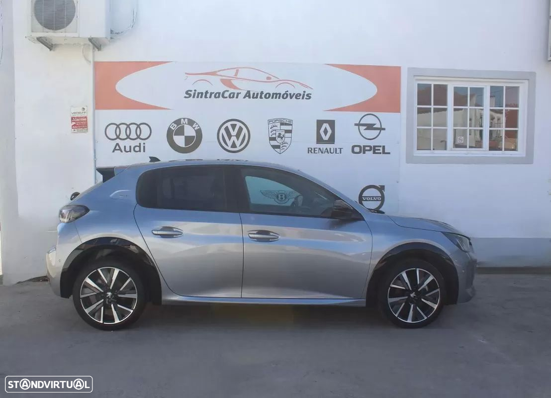 Peugeot 208 1.2 PureTech GT EAT8 - 4