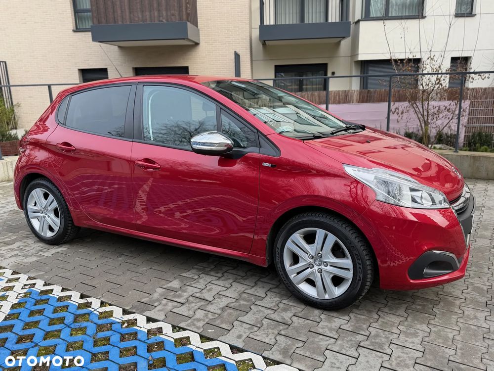 Peugeot 208 1.2 PureTech Style - 3