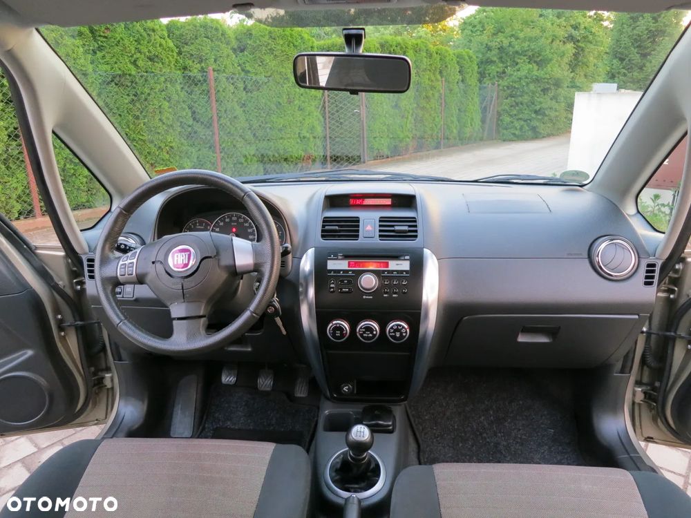 Fiat Sedici 1.6 16V 4x2 Dynamic - 11