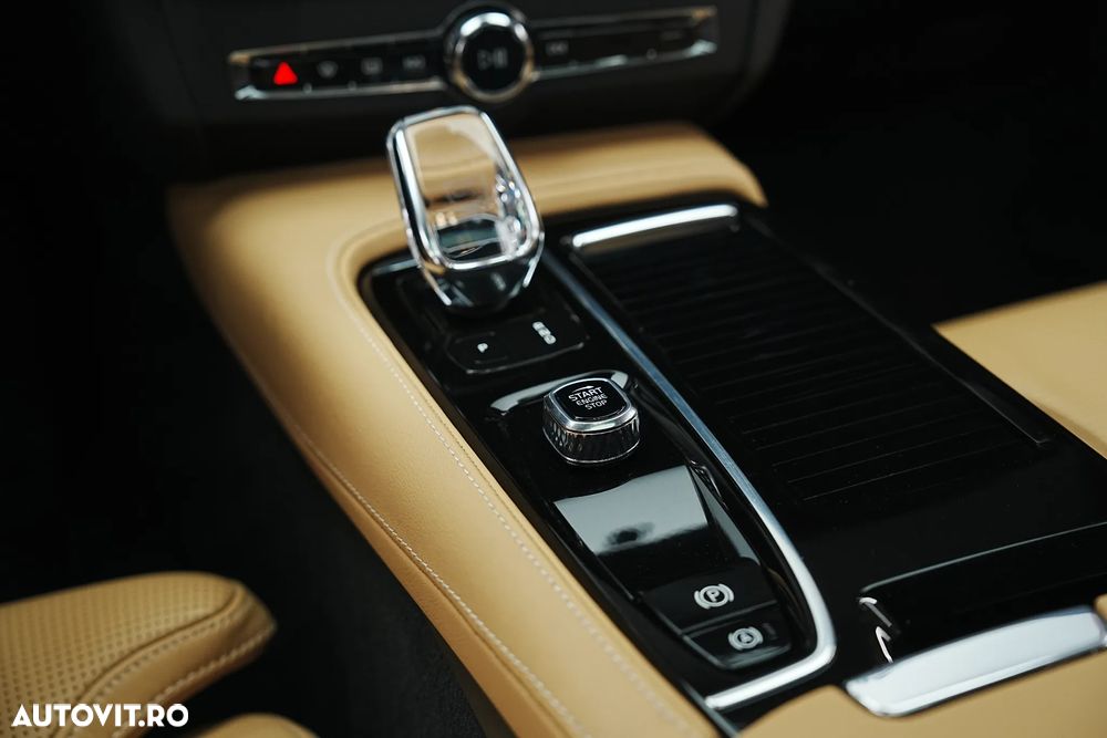 Volvo S90 T8 Recharge AWD Geartronic Inscription - 18