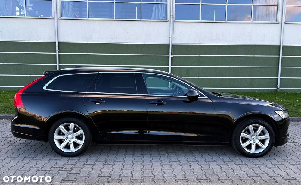 Volvo V90 D3 Momentum Pro - 15