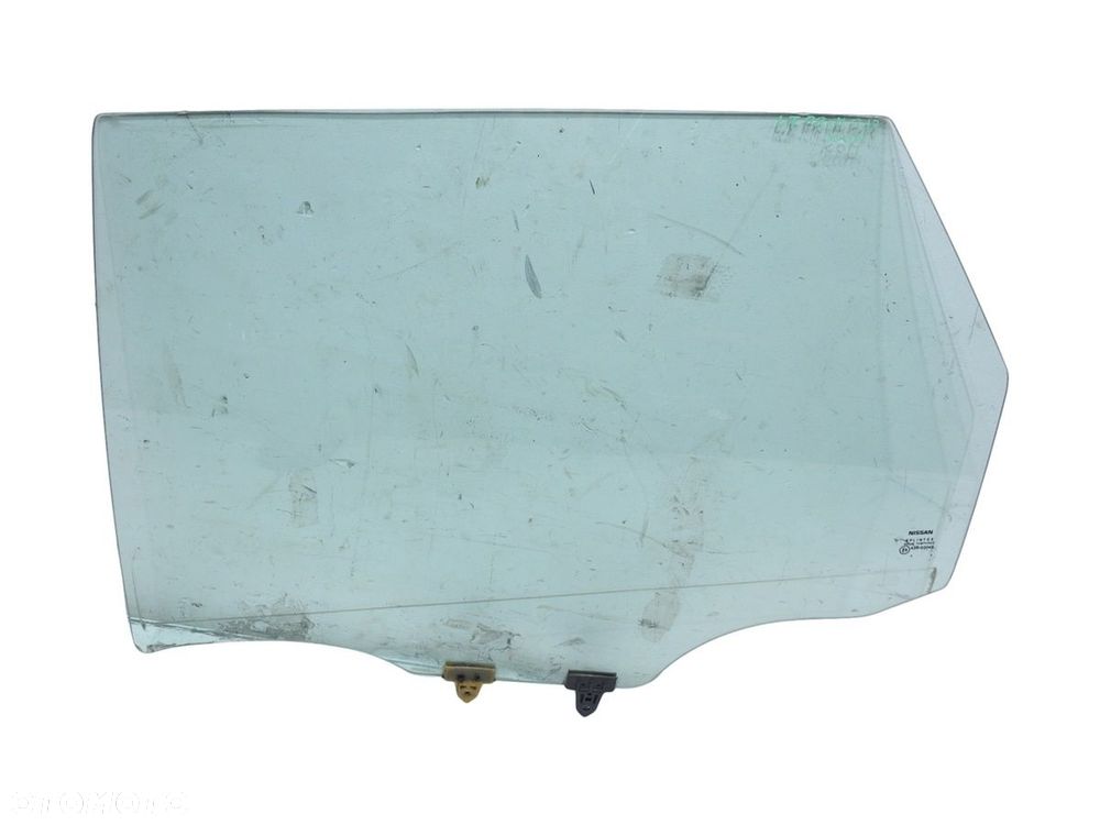 SZYBA DRZWI LEWY TYŁ NISSAN PRIMERA P12 KOMBI - 1