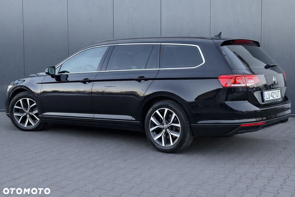 Volkswagen Passat Variant 2.0 TDI EVO Business DSG - 3