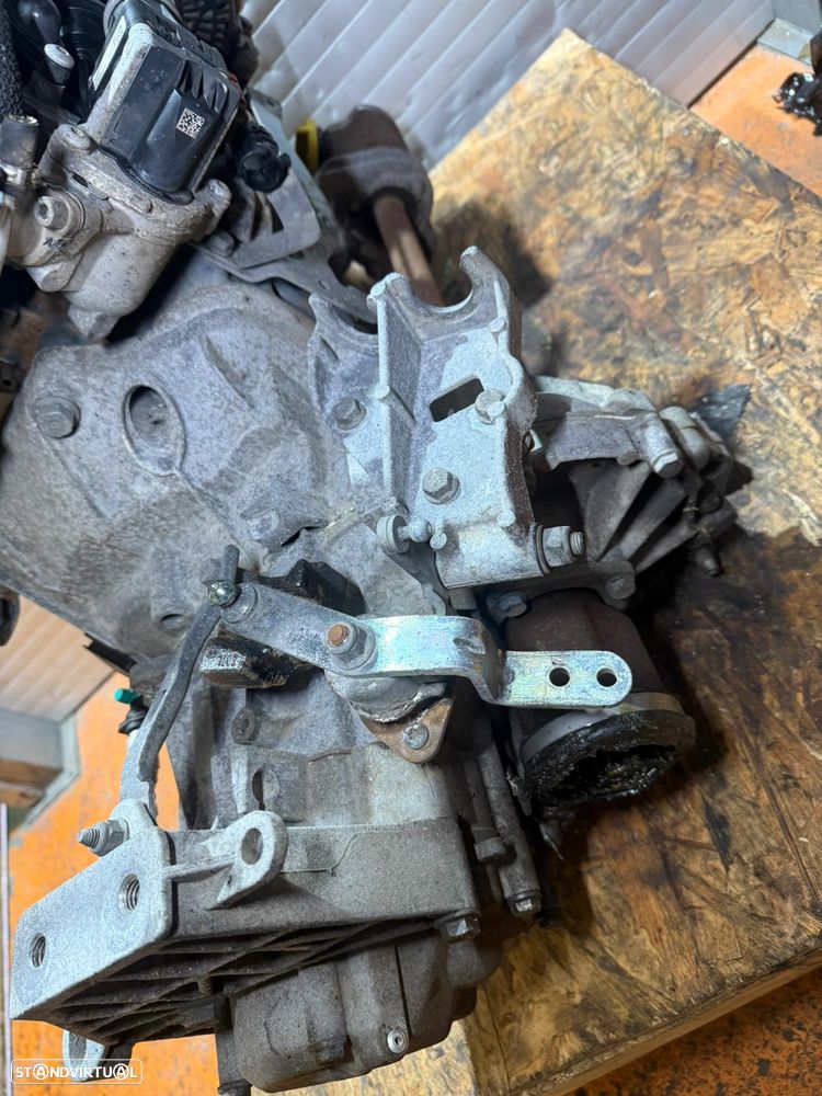 Caixa de Velocidades Fiat 500L 1.3 MultiJet Ref: 199B4000 - 3