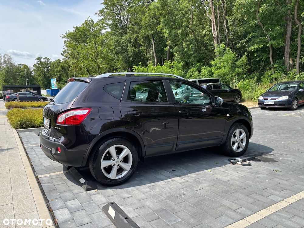 Nissan Qashqai 2.0 Visia - 5