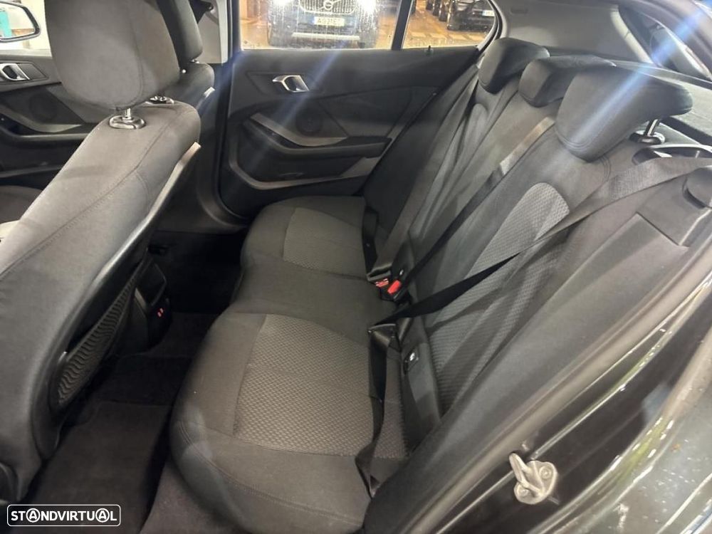 BMW 116 d Advantage - 4