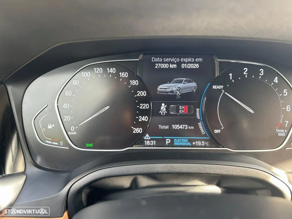 BMW 330 e Pack M Auto - 23