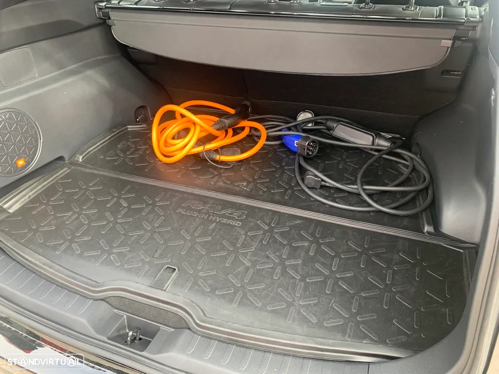 Toyota RAV4 2.5 HDF Plug-in Premium AWD-i - 34