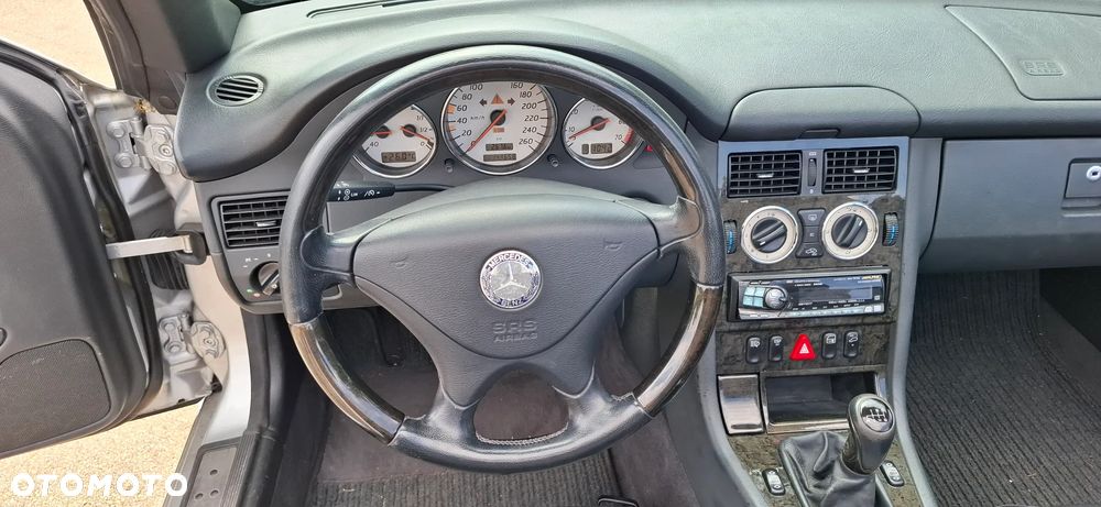 Mercedes-Benz SLK 320 - 23