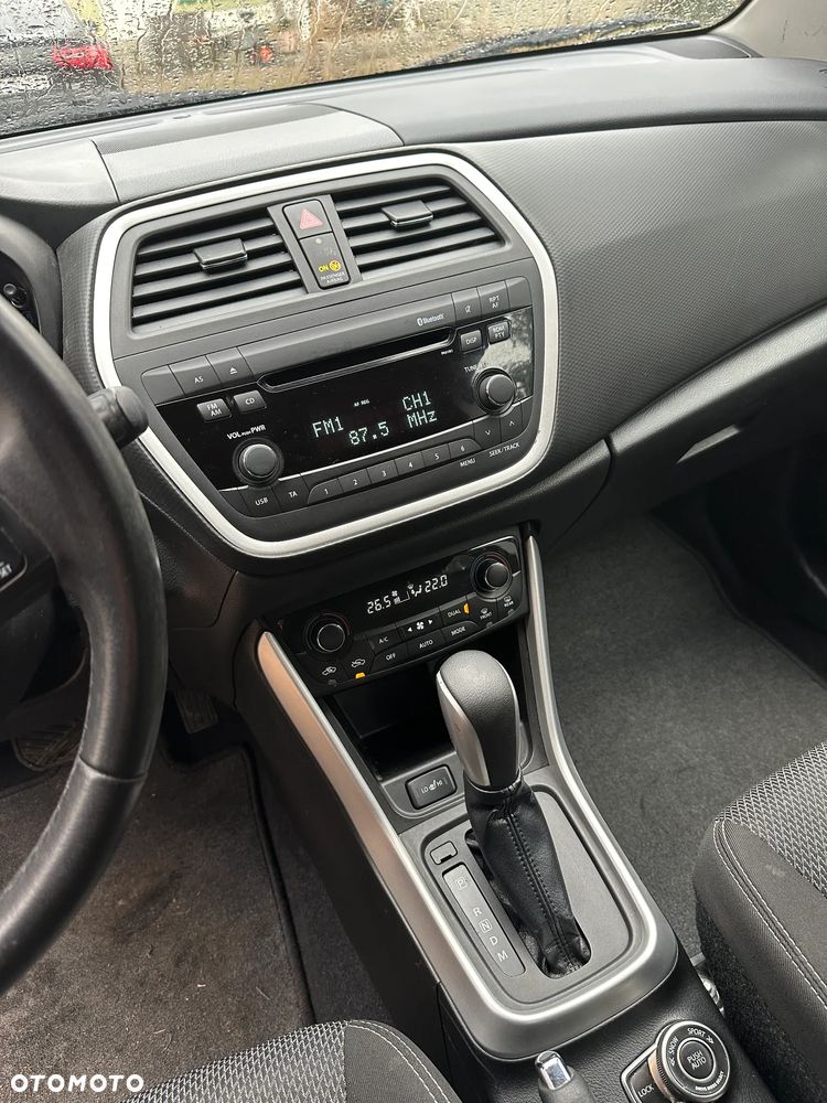 Suzuki SX4 1.6 Premium - 19