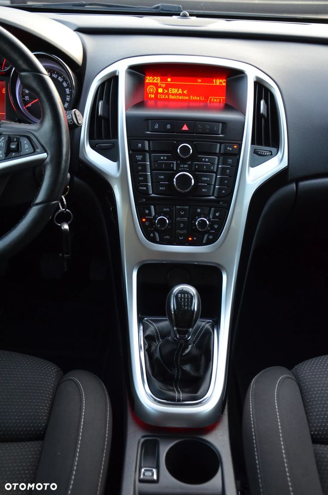Opel Astra 2.0 CDTI DPF ecoFLEX SportsTourer Start/Stop Active - 22