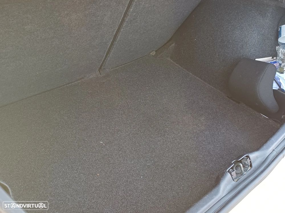 Peugeot 307 2.0 HDi XS - 7