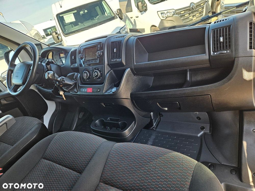 Peugeot boxer Kontener 8 ePAL *84900zł NETTO* 2.2 HDi/140KM - 31