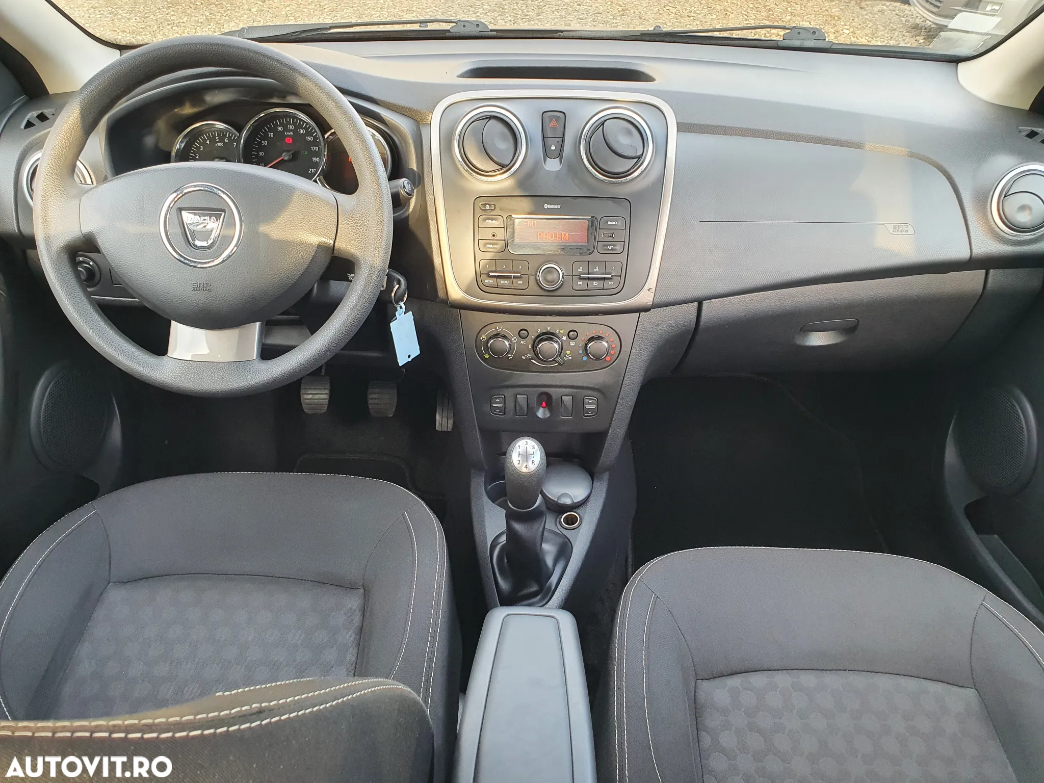 Dacia Logan 0.9 TCe Laureate - 13