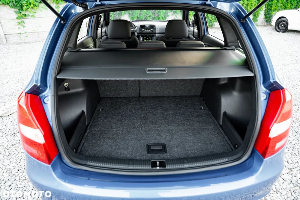 Skoda Fabia 1.4 TSI DSG RS - 22