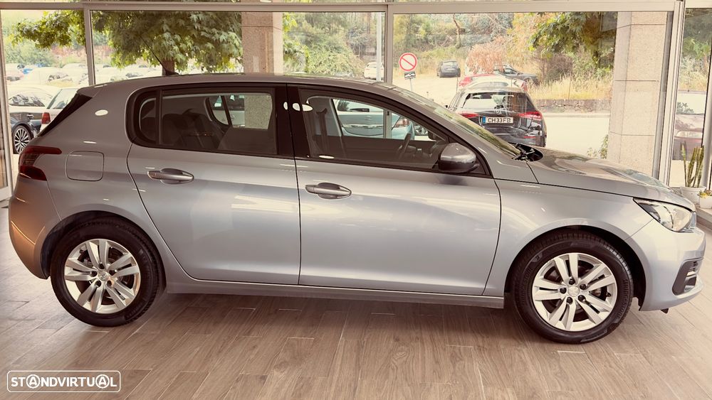 Peugeot 308 1.2 PureTech Active Pack - 11