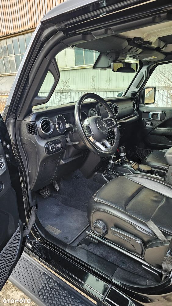 Jeep Wrangler Unlimited GME 2.0 Turbo Sahara - 15