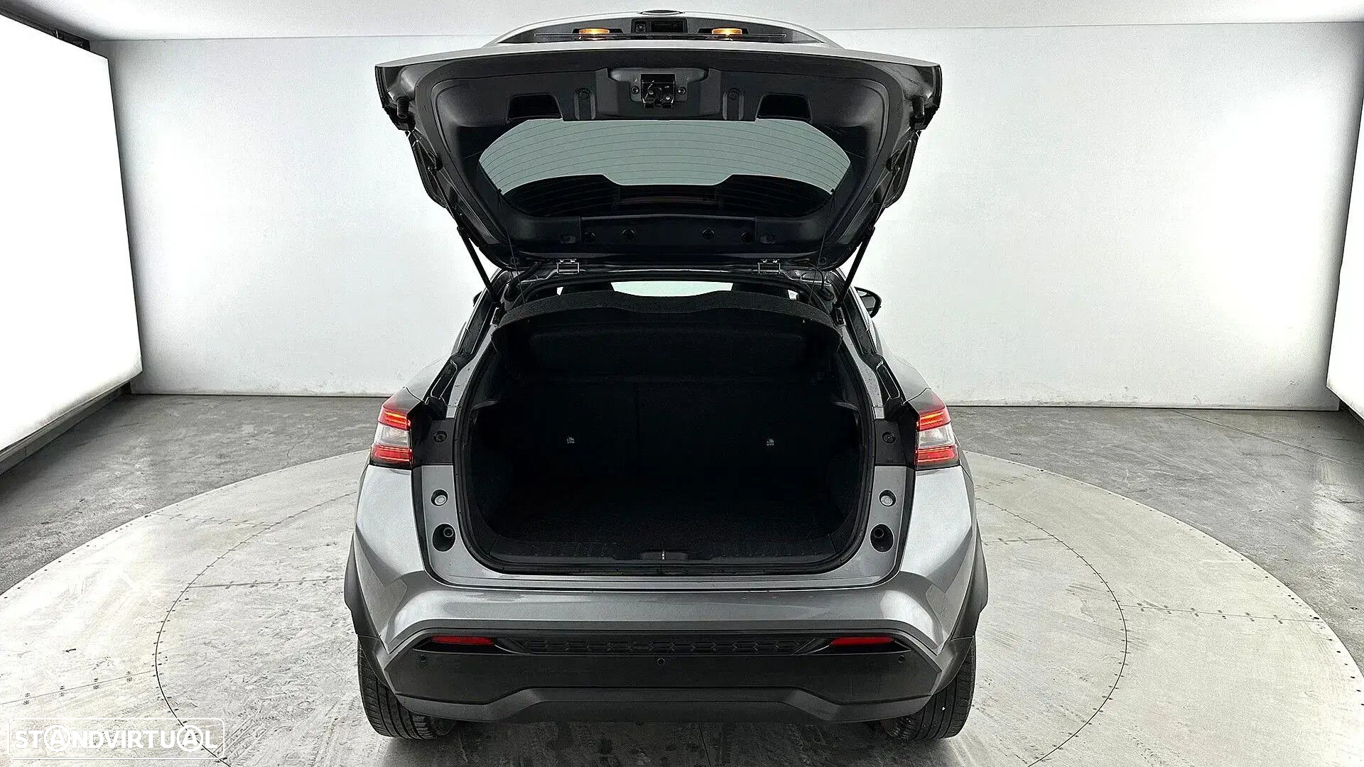 Nissan Juke 1.0 DIG-T N-Connecta NAV. DCT - 50
