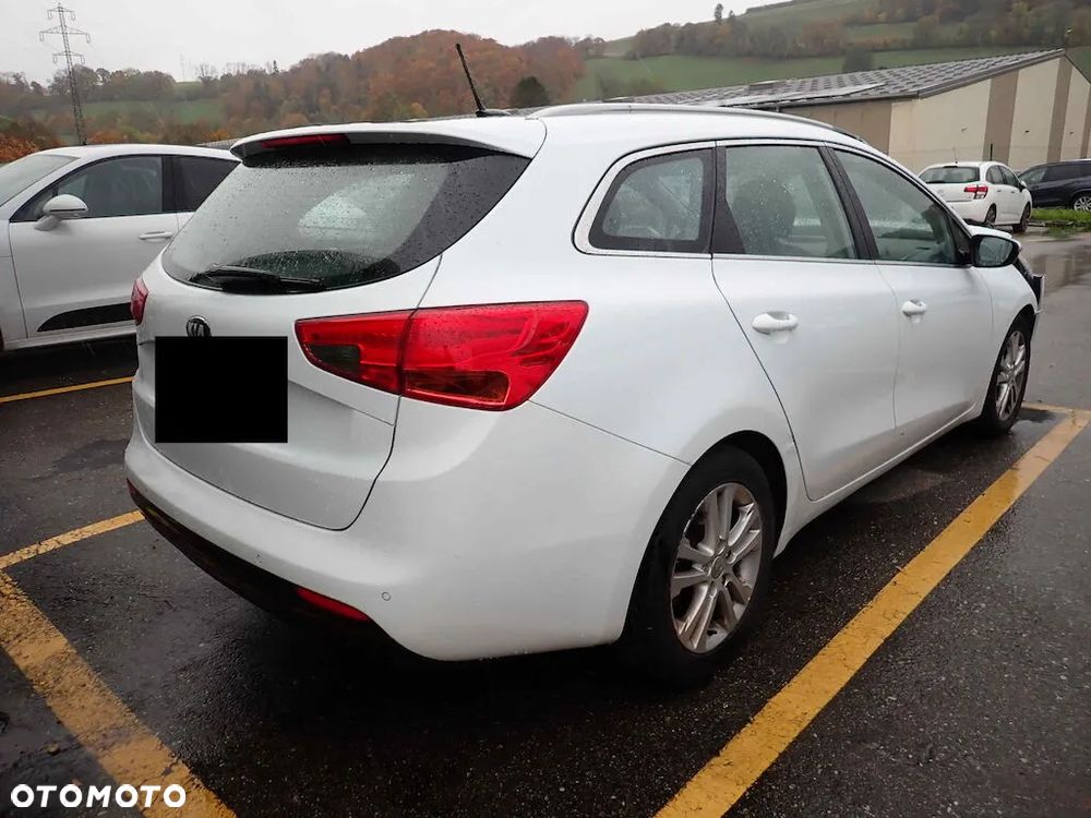 Kia Ceed - 1