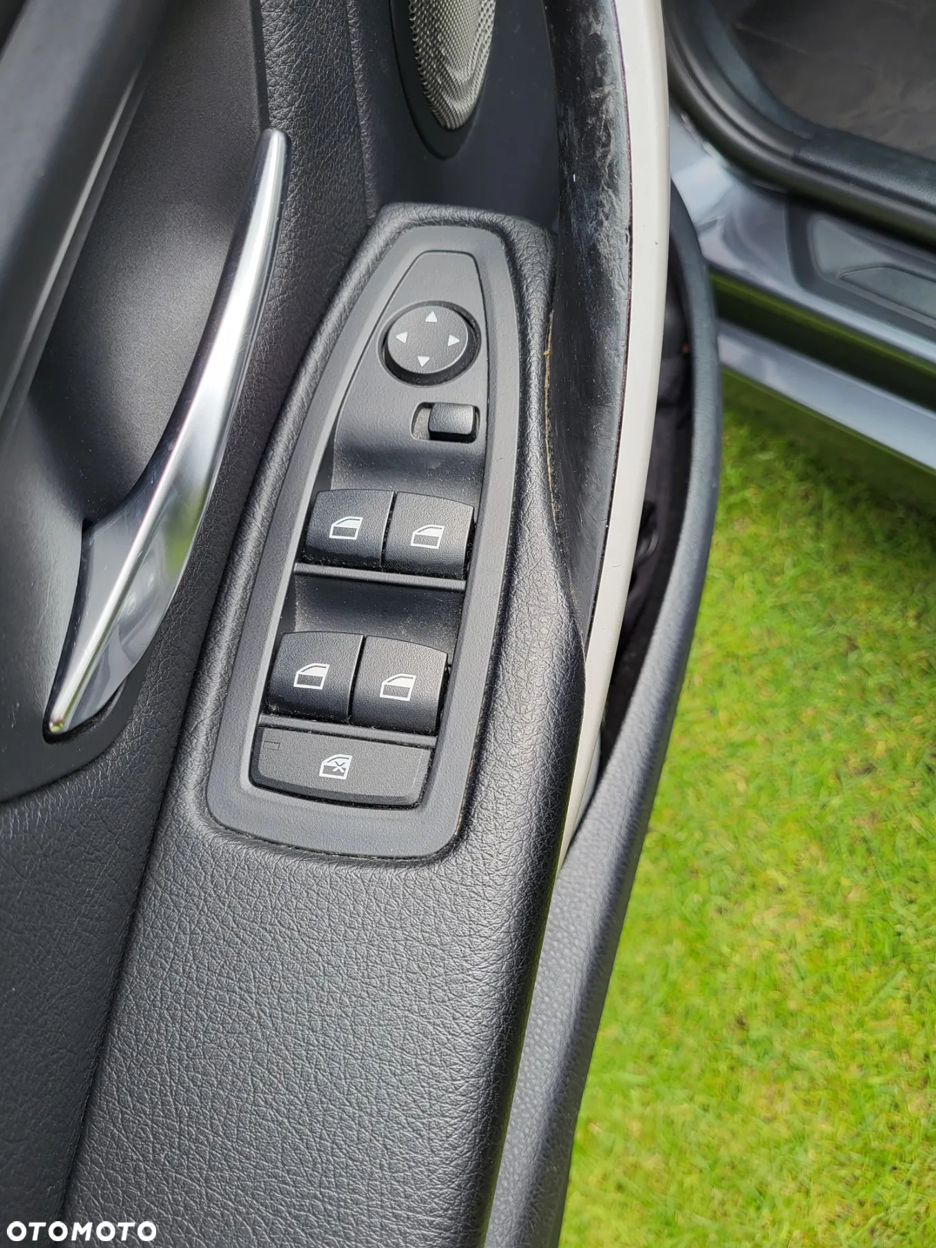 BMW Seria 3 318d Touring - 23