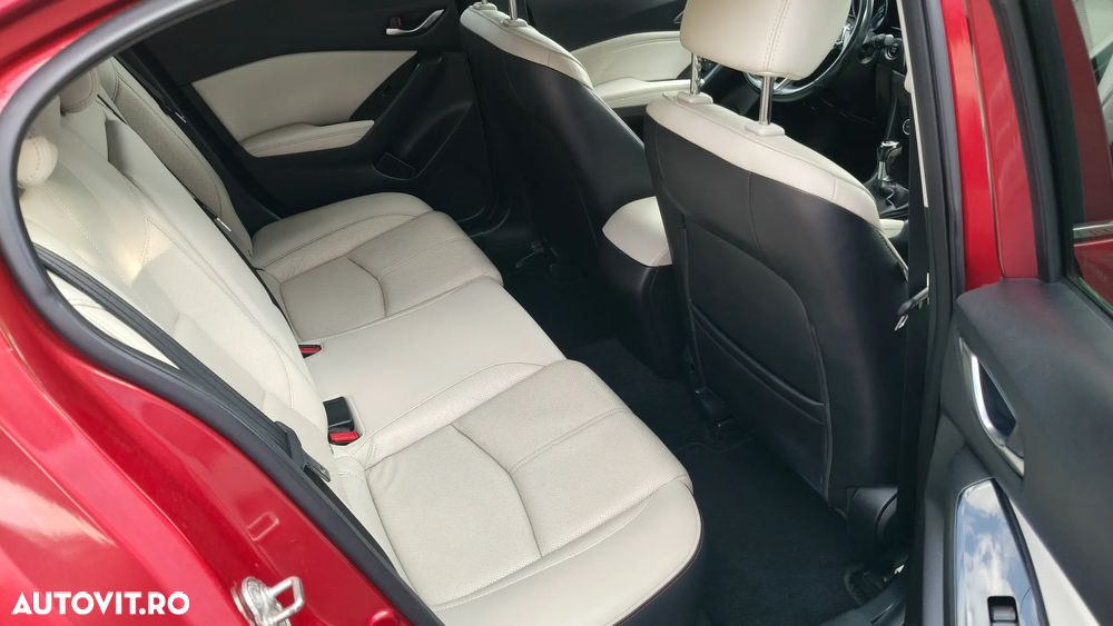 Mazda 3 SKYACTIV-D 105 Exclusive-Line - 16