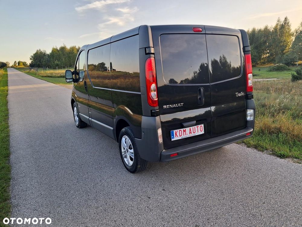 Renault Trafic - 8