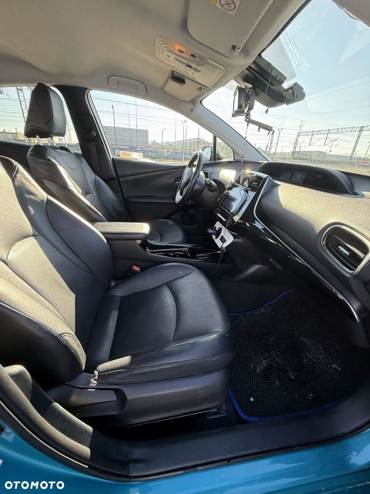 Toyota Prius Plug-in 1.8 Hybrid Prestige - 7