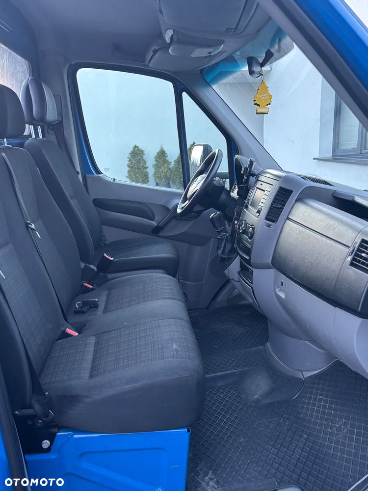 Mercedes-Benz Sprinter - 10