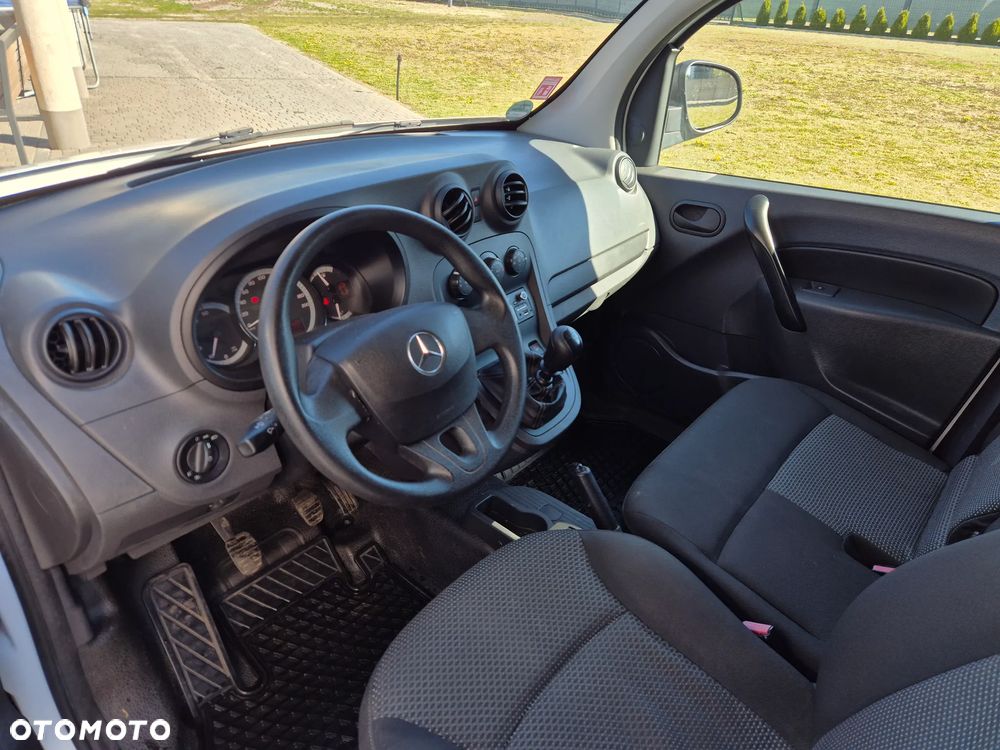 Mercedes-Benz Citan - 11
