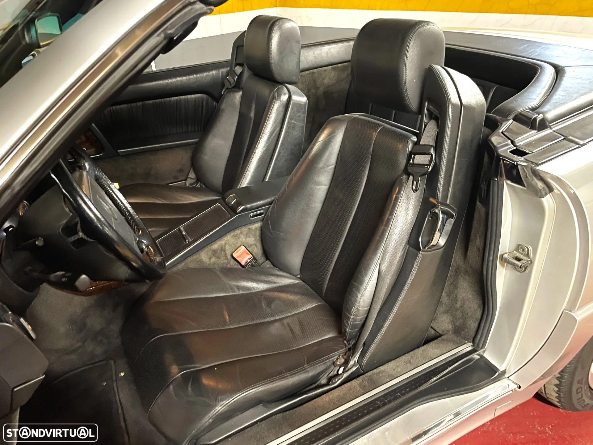 Mercedes-Benz SL 500 Standard - 13