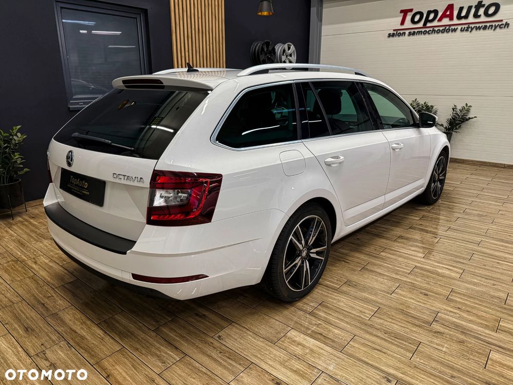 Skoda Octavia 2.0 TDI DSG Style - 7