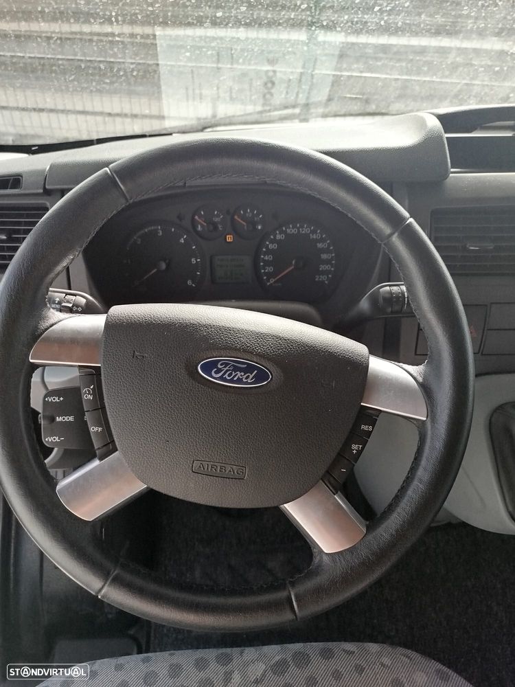 Ford Trigano Challenger 2.4tdci 140cv genesis 49 - 34