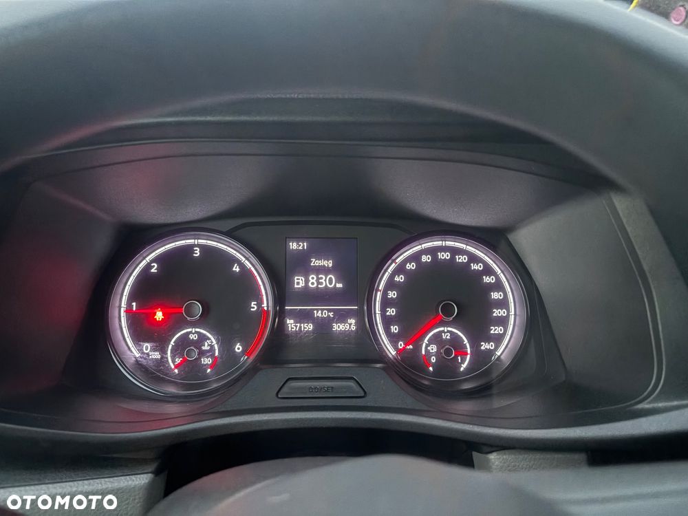 Volkswagen Transporter - 8