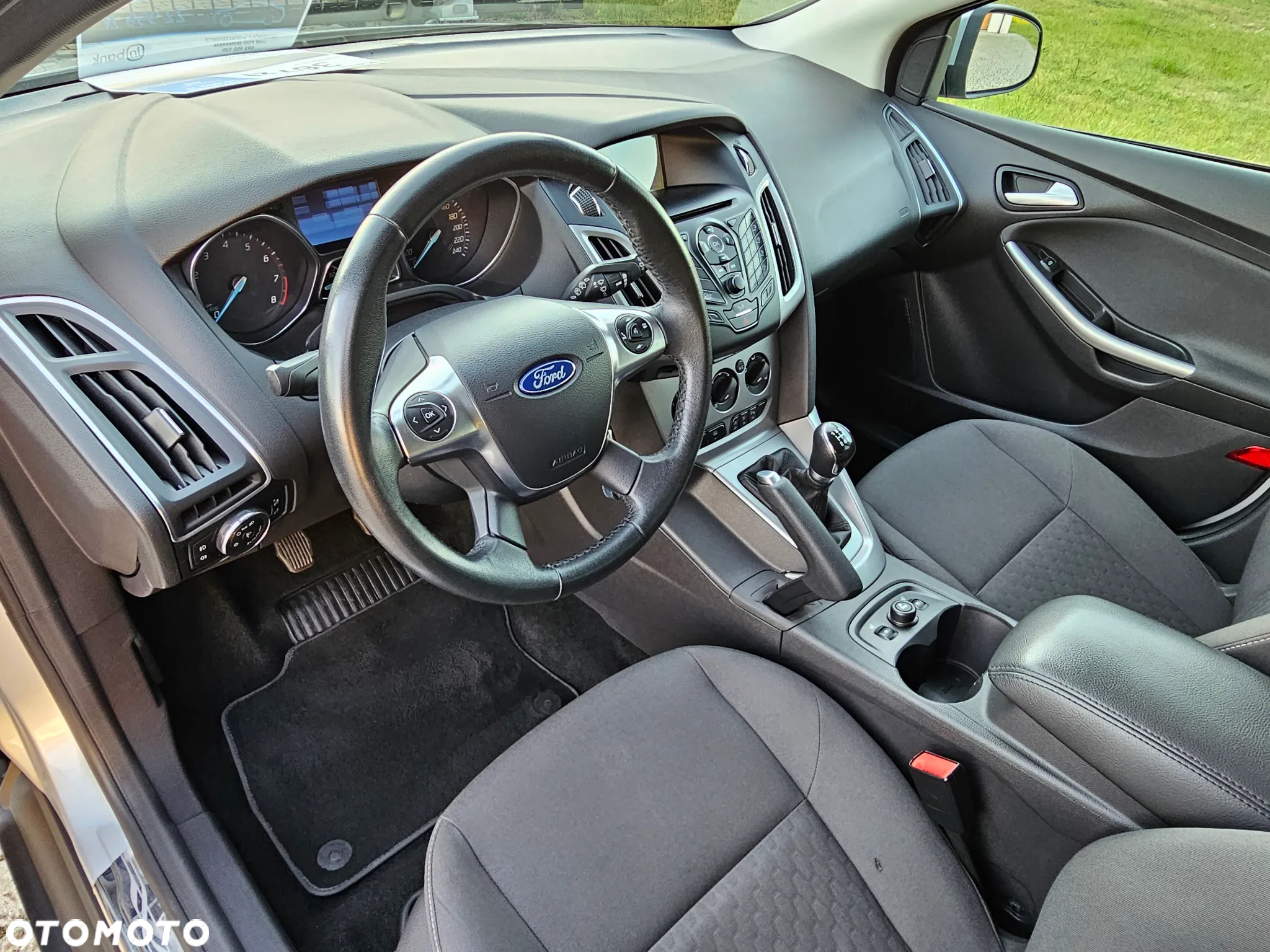 Ford Focus Turnier 1.0 EcoBoost Start-Stopp-System Business Edition - 17
