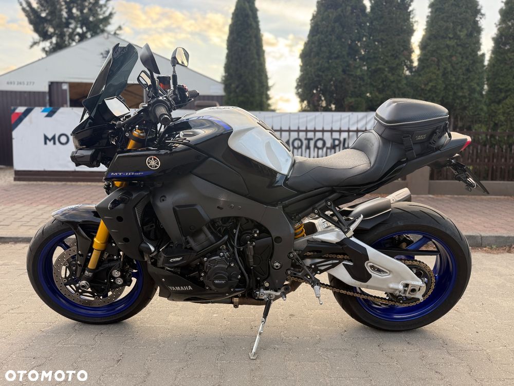 Yamaha MT - 22