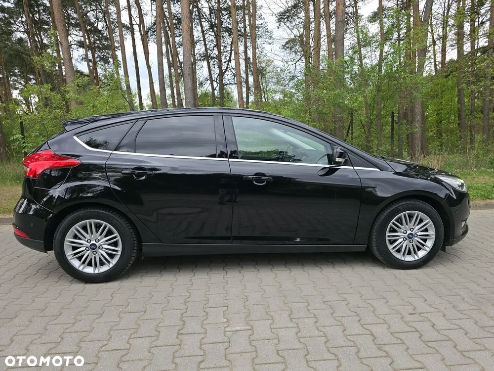 Ford Focus - 8