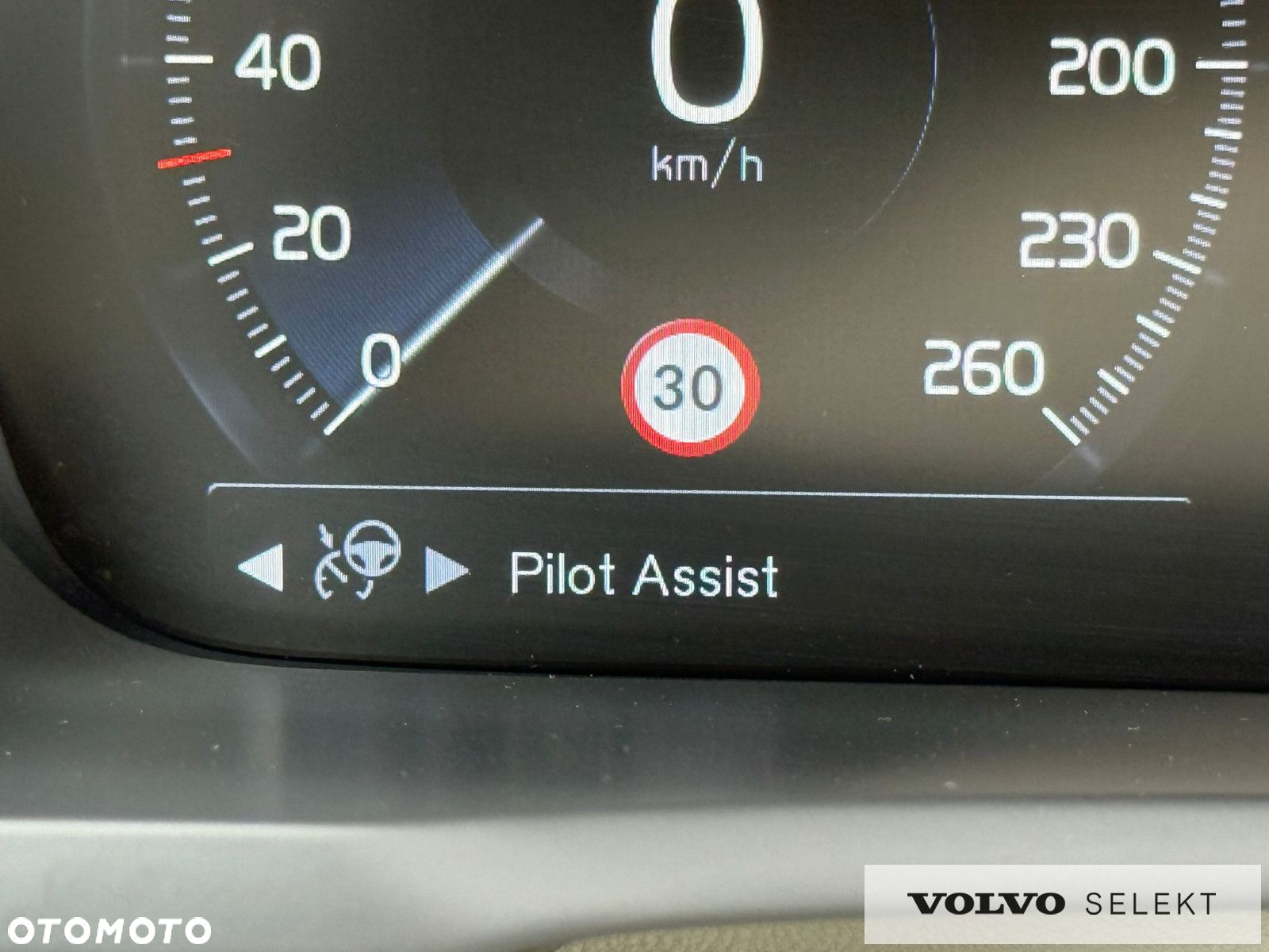 Volvo XC 90 - 22