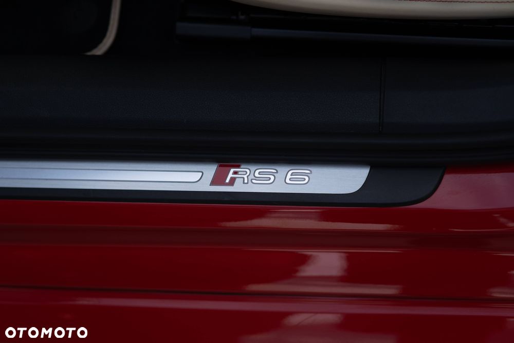 Audi RS6 - 10