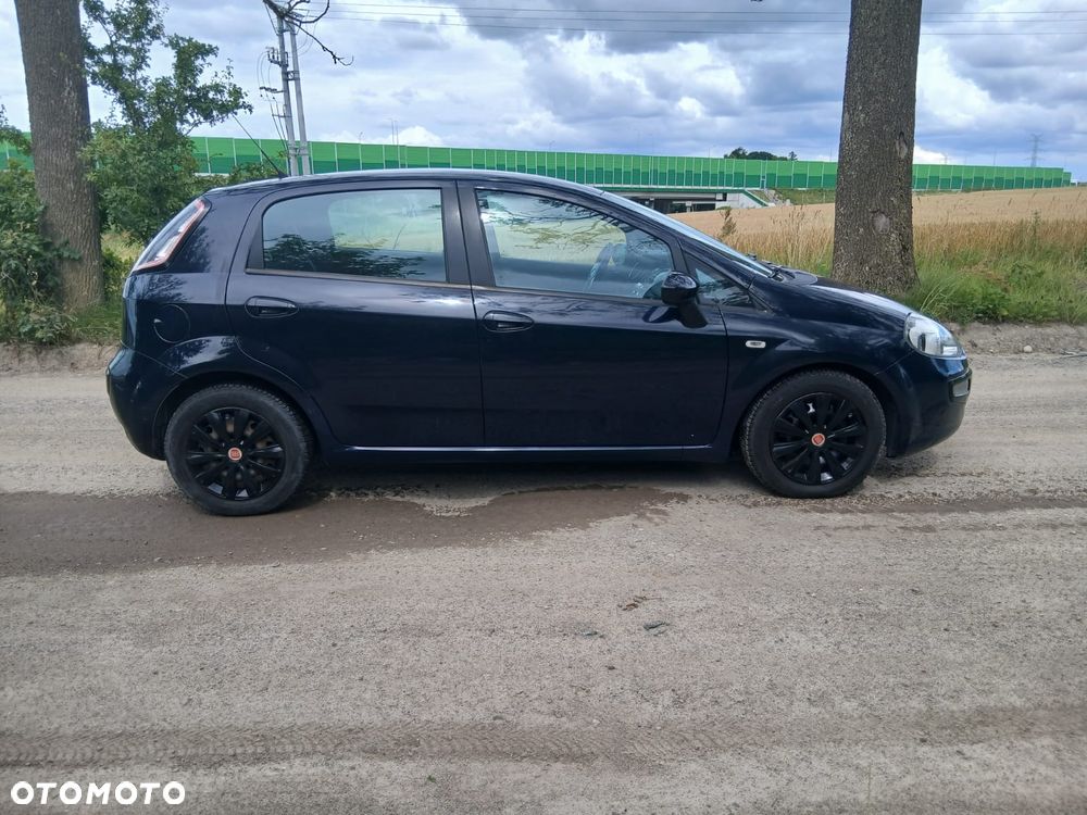 Fiat Punto Evo 1.4 8V Estiva Blue&Me Euro5 - 8