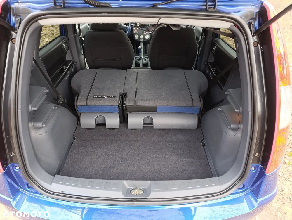 Mitsubishi Colt - 16