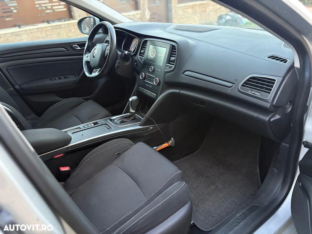 Renault Megane 1.5 dCi Dynamique Aut. - 7