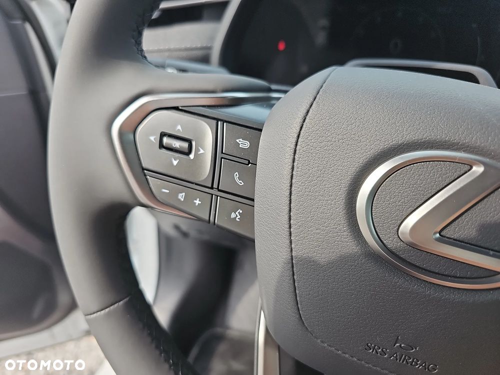 Lexus LBX 1.5 Hybrid - 18