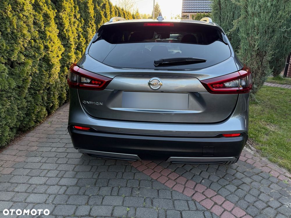 Nissan Qashqai 1.3 DIG-T N-Connecta EU6d - 9